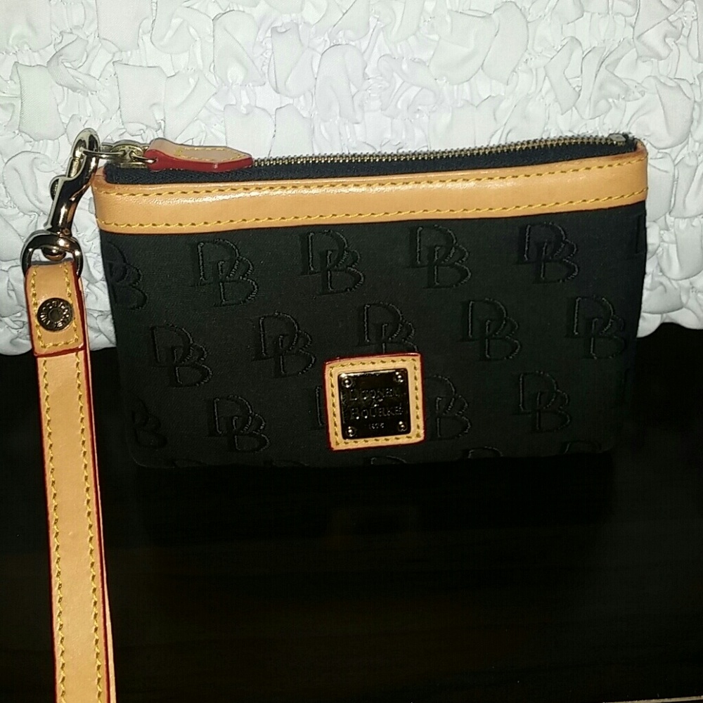 Dooney and bourke
